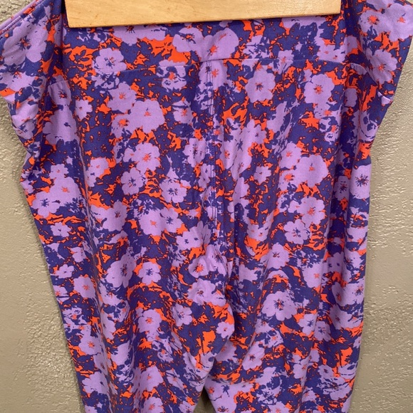 Lularoe leggings - Picture 3 of 5